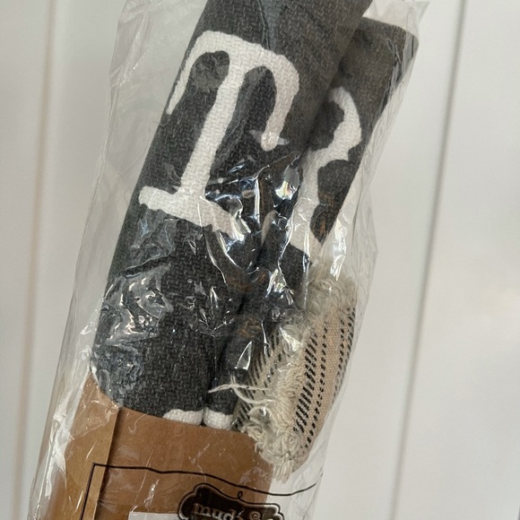 Dog Blanket and Toy | Mudpie | Farmhouse Decor 🦴 - Picture 5 of 6